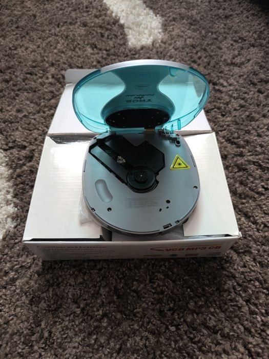Плеєр Sony Walkman D-E882