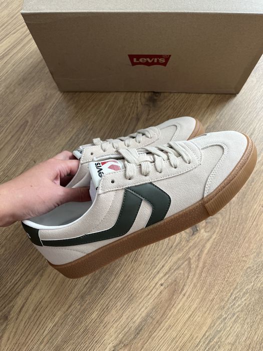 Sneakersy levi’s, rozmiar 42, wkladka ok 27cm, NOWE