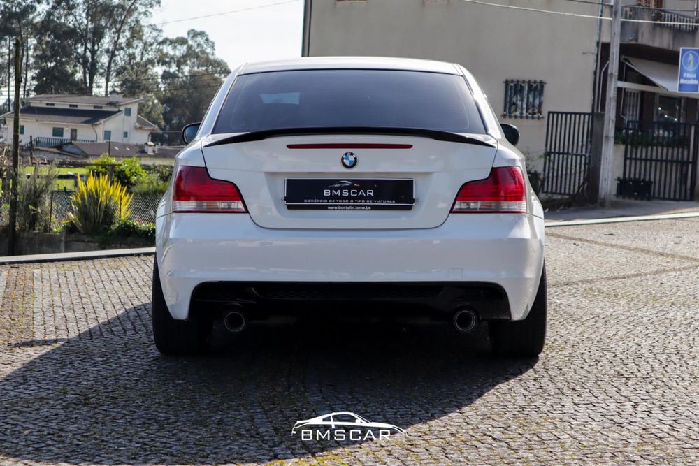 SPOILER TRASEIRO DIFUSOR ESCAPE BMW SÉRIE 1 E82 E88 135 M PERFORMANCE