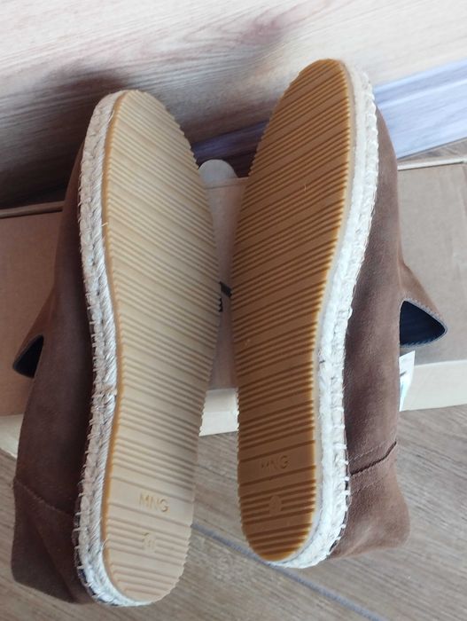 Нові м'які замшеві еспадрільї від MANGO розмір 41