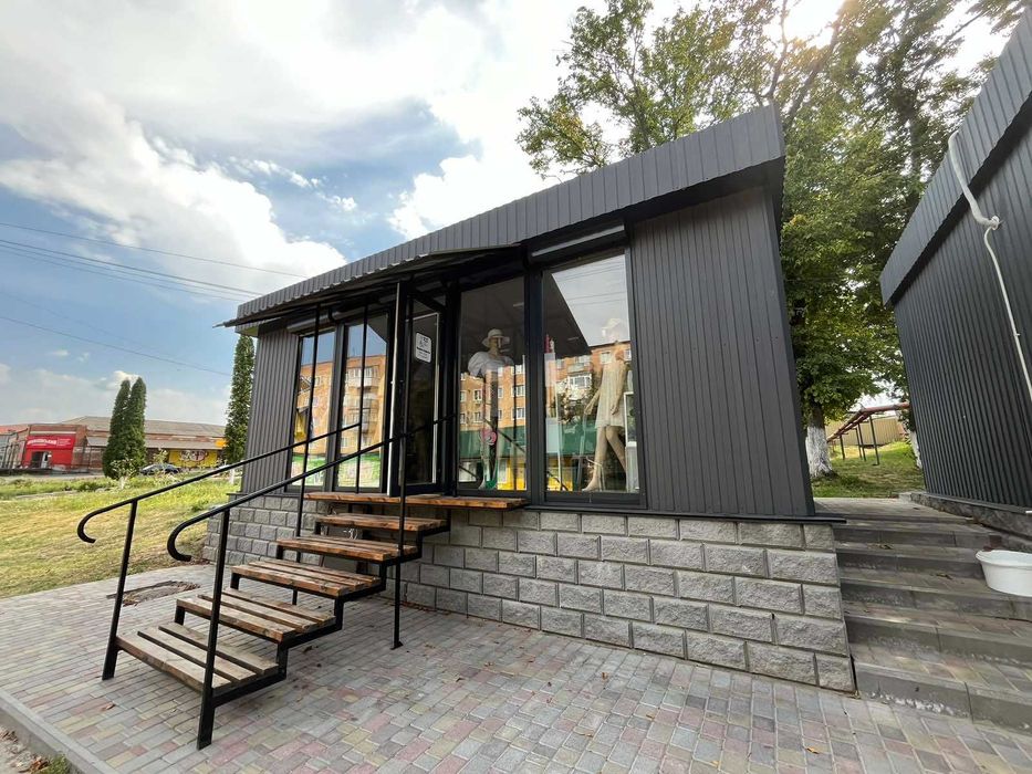 Продам або здам в оренду торговий павільйон (маф) в смт. Ладан