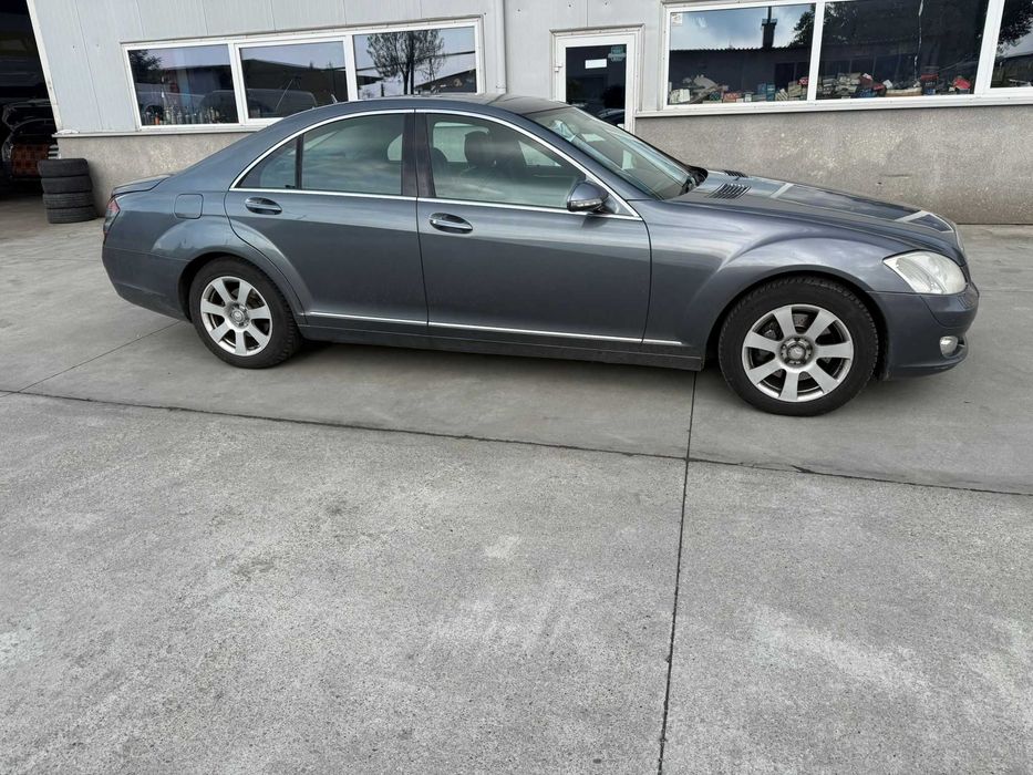 Mercedes w221 s-klasa 2006r na części silnik 3.0 v6 om642.930 kod lakieru 368   maska/silnik/skrzynia/zderzak/fotele/drzwi/koła/manetka/radio