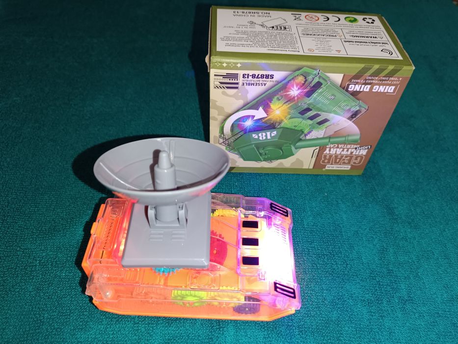 Счеты, букварь, машинка, домино