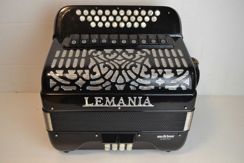 Concertina Lemania 4 Voz Com Mala