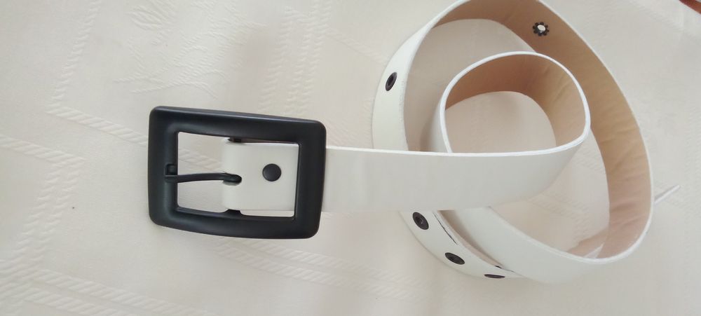 Ремни женские,разные