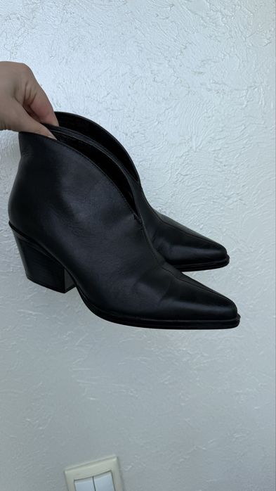 Козаки черевички ЗАРА ZARA натуральна шкіра