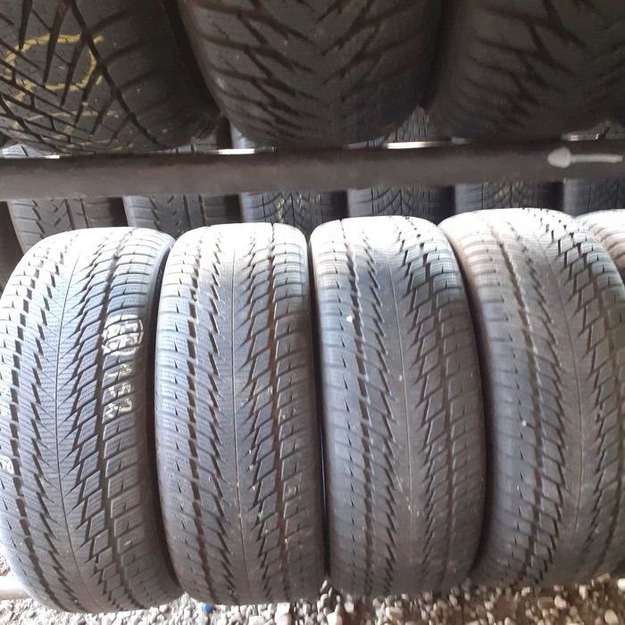 Komplet opon Superia BlueWin UHP2 205/50 R16 Nr.152