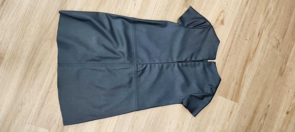 Vestido efeito pele Zara Tam. 11-12, como novo