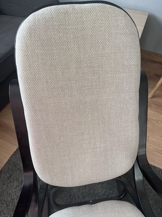 Fotel bujany drewniany nowy