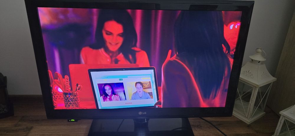 Telewizor LG 37 Cali plus przystawka DVB-T2 HEVC