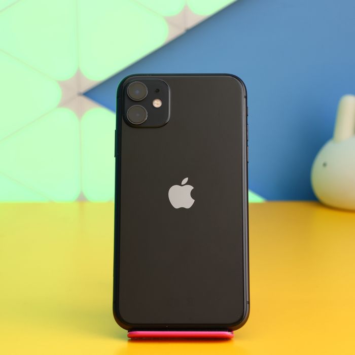 Смартфон Apple iPhone 11 128GB Black (173070) Б/У З ГАРАНТІЄЮ