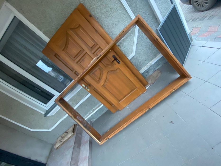 Вхідні двері деревяні Збараж