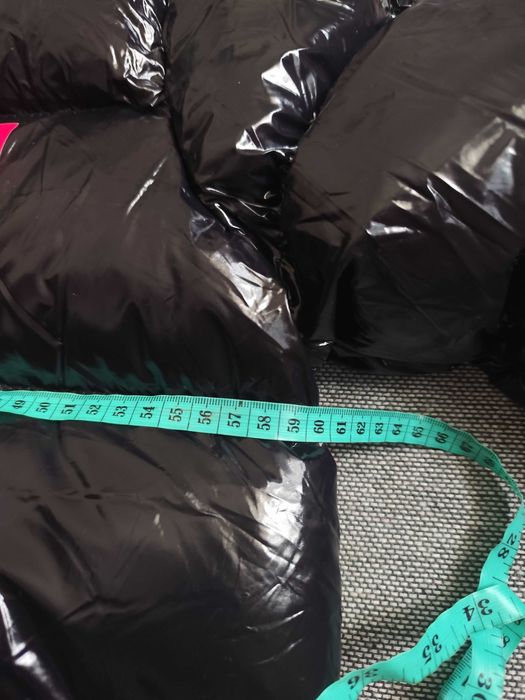 Nowa śliczna kurtka męska xl Hugo Boss lakierowana zimowa