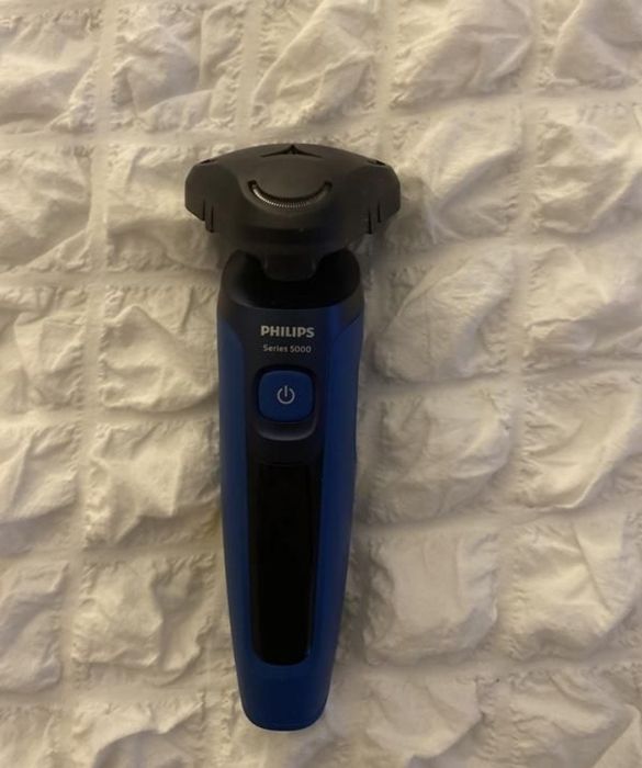 PHILIPS Series 5000