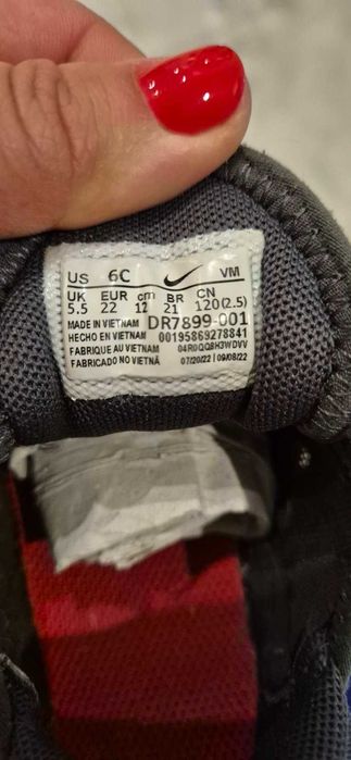 кросовки Nike Air  270 оригинал  р.6С   14см