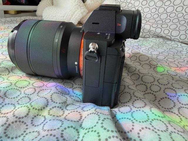 Sony a7 III w zestawie z obiektywem