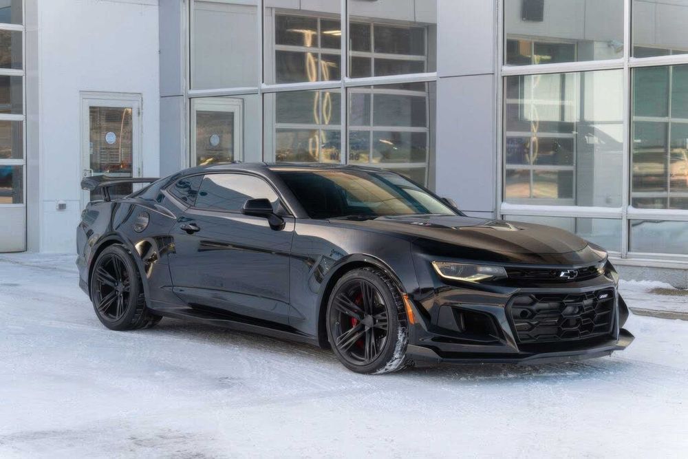 Chevrolet Camaro      2020