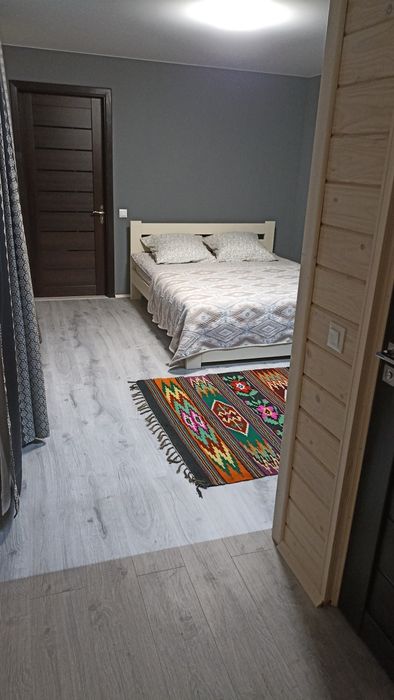 Проживання(відпочинок )в карпатах(Микуличин)