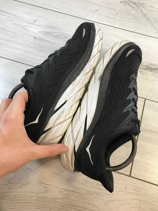 Buty do biegania Hoka One One M Clifton  8 rozm. 43,5
