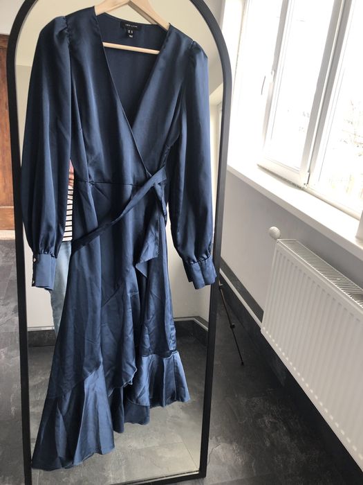 Плаття  Сукня атласне синє