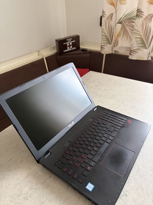 Laptop Asus I5 gamingowy