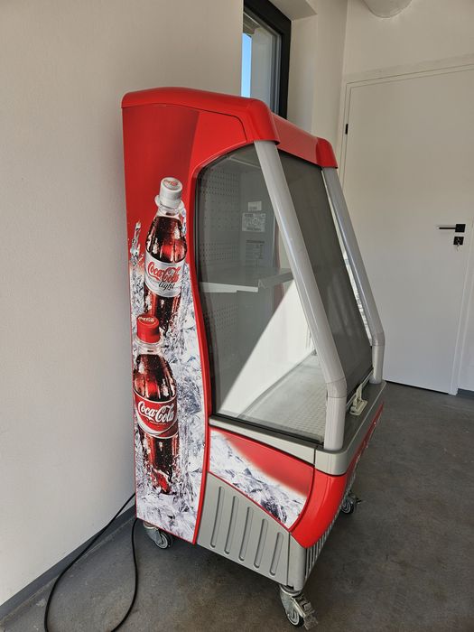 Lodówka CocaCola