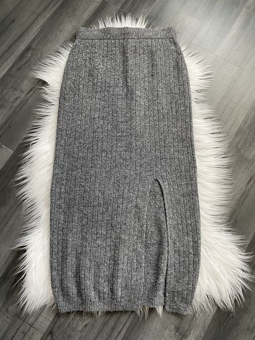 Primark XS/S 34/36 szara dzianinowa spódnica z rozcięciem z kaszmirem