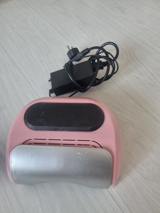 Lampa do paznokci dual UV/LED do lakierów hybrydowych i żeli