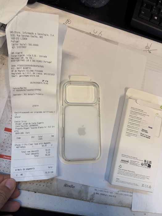Capa Apple iphone 17 pro original factura de compra