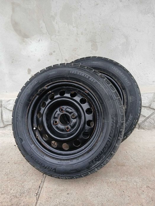 Продам Зимові шини R14