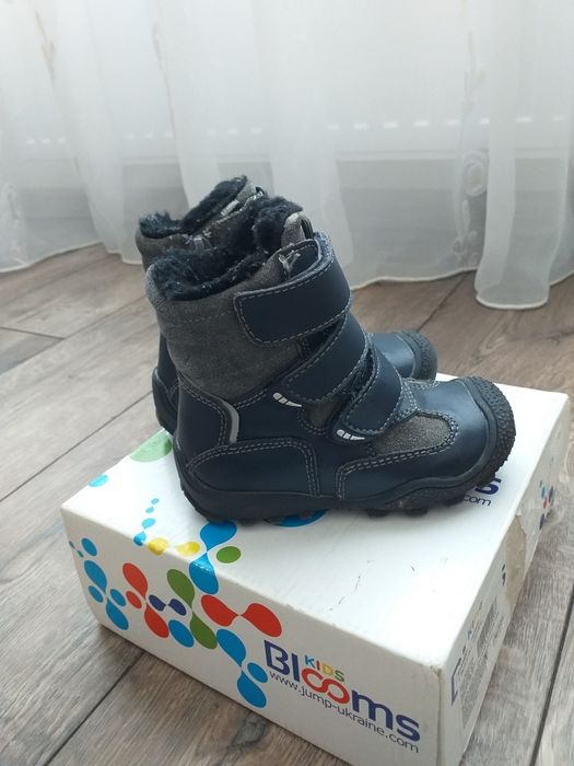 Сапожки зимнии на мальчика