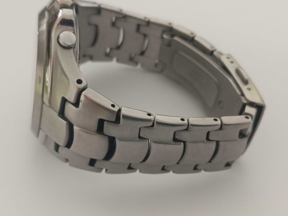 Zegarek Citizen Eco-Drive Saphire, Titanium