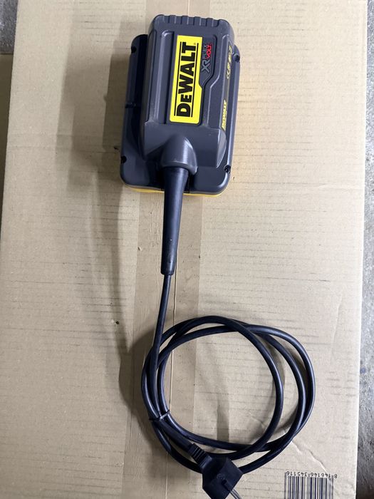 2x Adapter sieciowy 2x54V XR Flexvolt DeWalt DCB500-QS