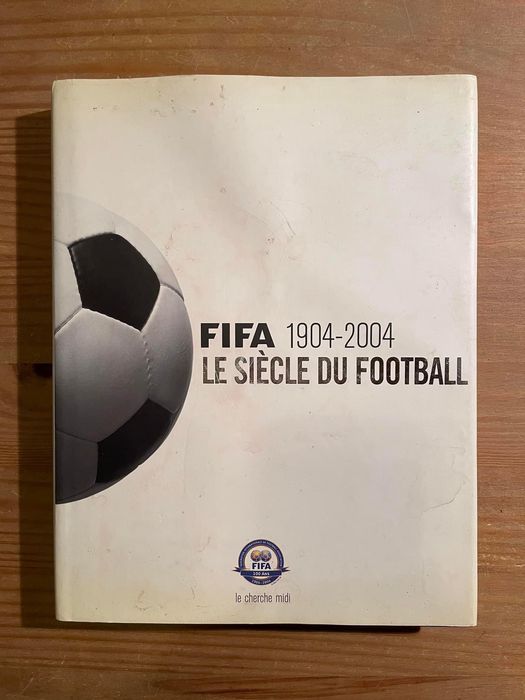 FIFA - 1904/2004 - Le Siecle du Football (portes grátis)