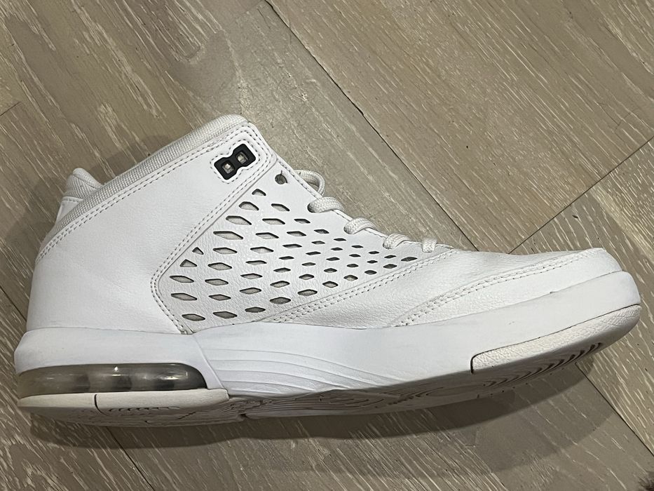 Jordan origin flight 4