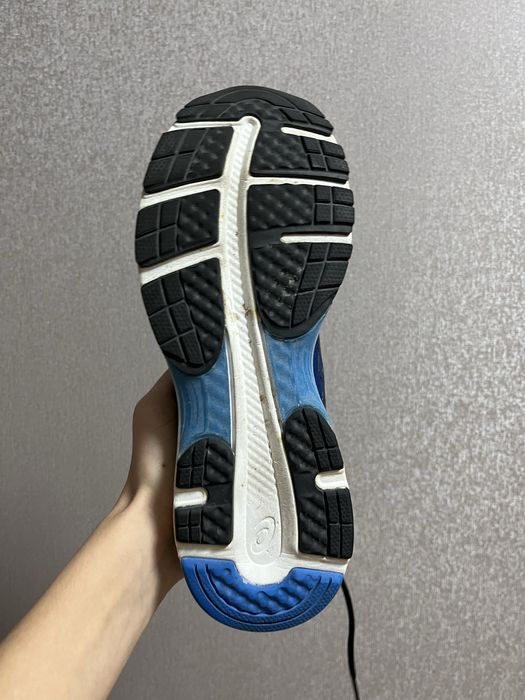 Кросівки ASICS Gel-Flux 5