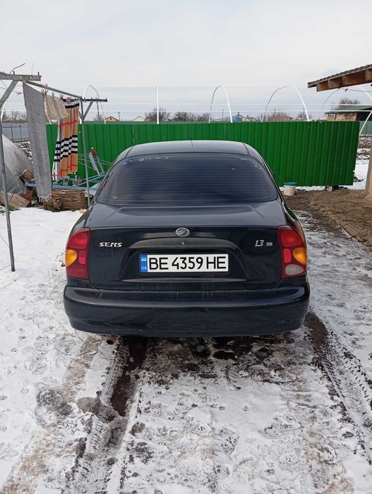 Заз сенс автомобіль