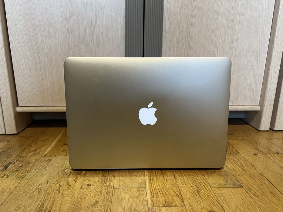 Macbook Air 2017 A1466 i5/8GB/128GB