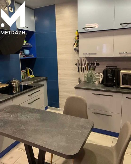 В продаже 2-х комнатная квартира 2/18, ЖК Черемушки Победы 65г (22251)