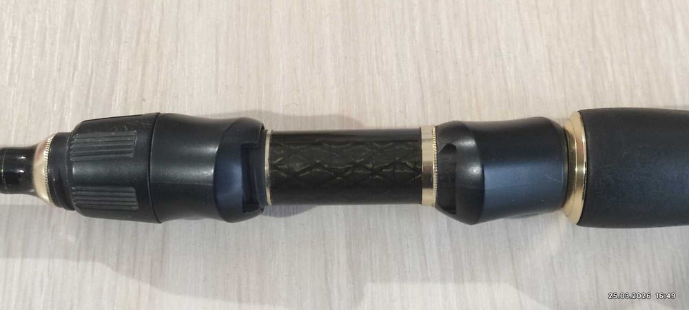 Спиннинг Favorite Varita VRT-702M 2.10m 7-21g