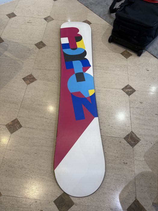 Prancha de snowboard Burton Hero 155 + Bindings Burton Cartel
