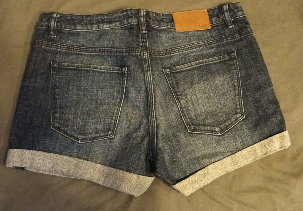 Spodenki jeansy HM 40 L nowe szorty