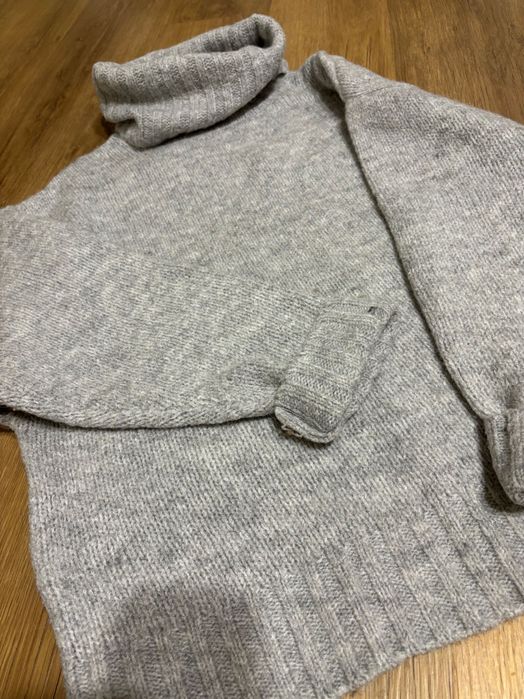 Светр reserved, розмір xs