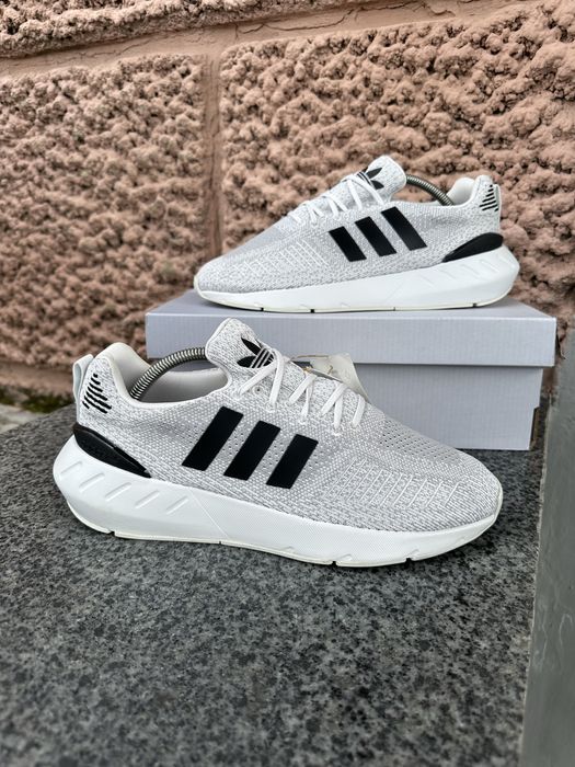 ОРИГІНАЛ Adidas Originals Swift Run 22 Sportswear GV7969