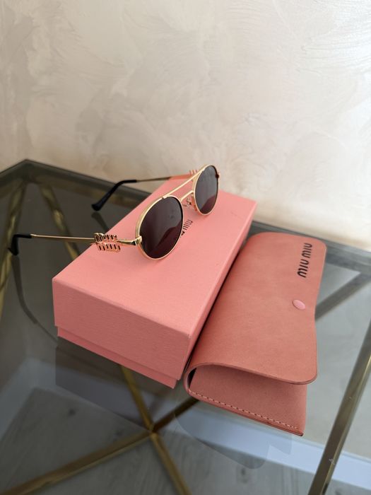 Окуляри жіночі відомого бренду