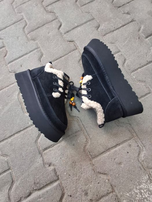 Лофери утеплені . Угги Уггі .   UGG