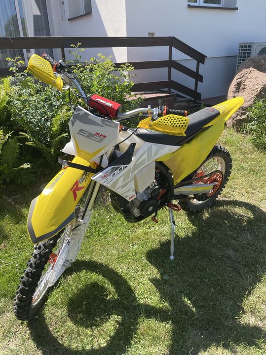 XR99 Asix 4T — jak nowy, stan idealny