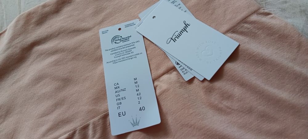 Triumph Soft Sculpt Bandeau Short szorty modelujące rozm. 40