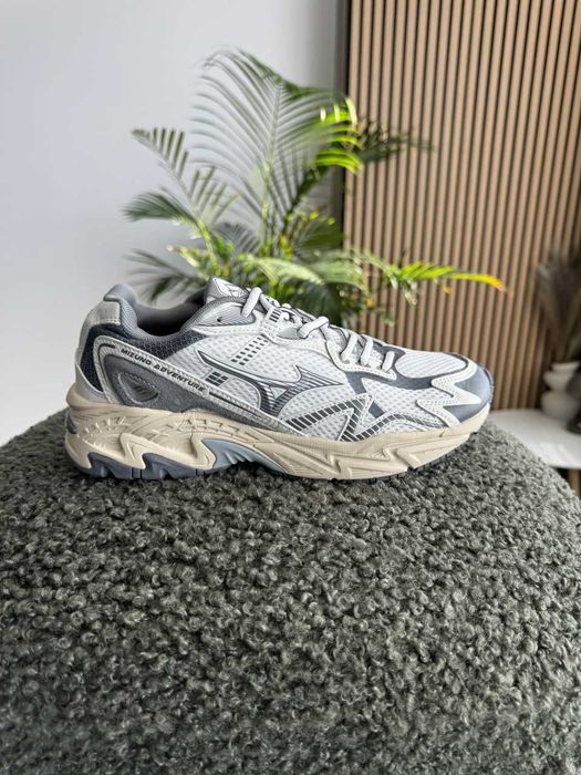 Кросівки: Mizuno Adventure (42-45рр)