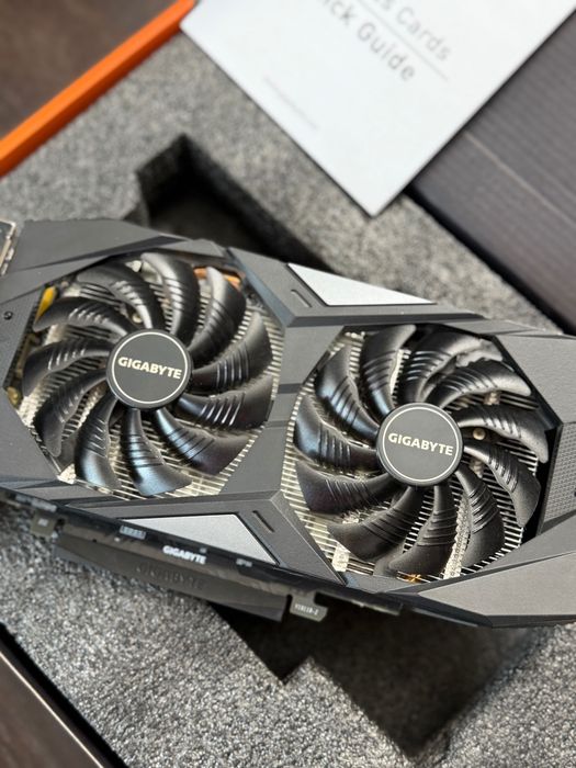 Karta graficzna Gigabyte GEFORCE NVidia RTX2060 6GB